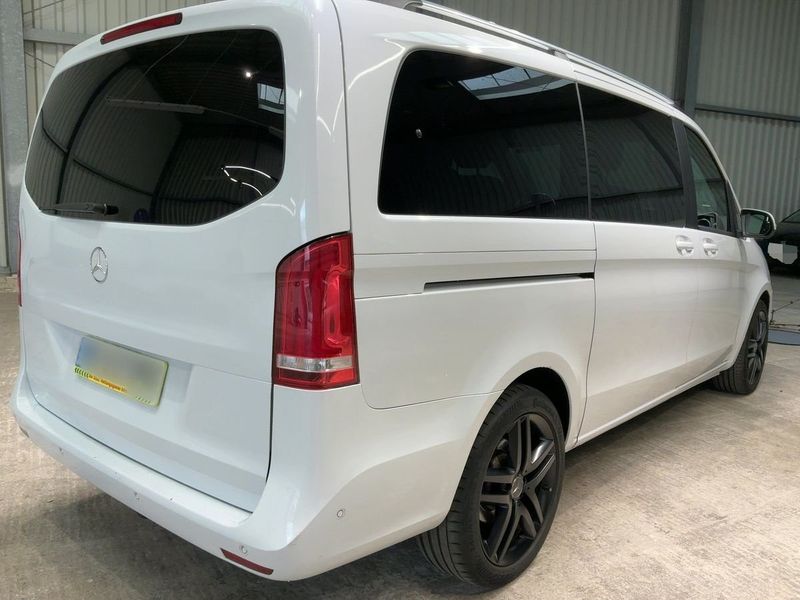 Mercedes-Benz V-Klasse V 220 d lang BlueTEC Edition — zdjęcie 6