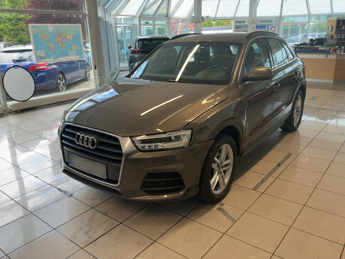 Audi Q3 2015
