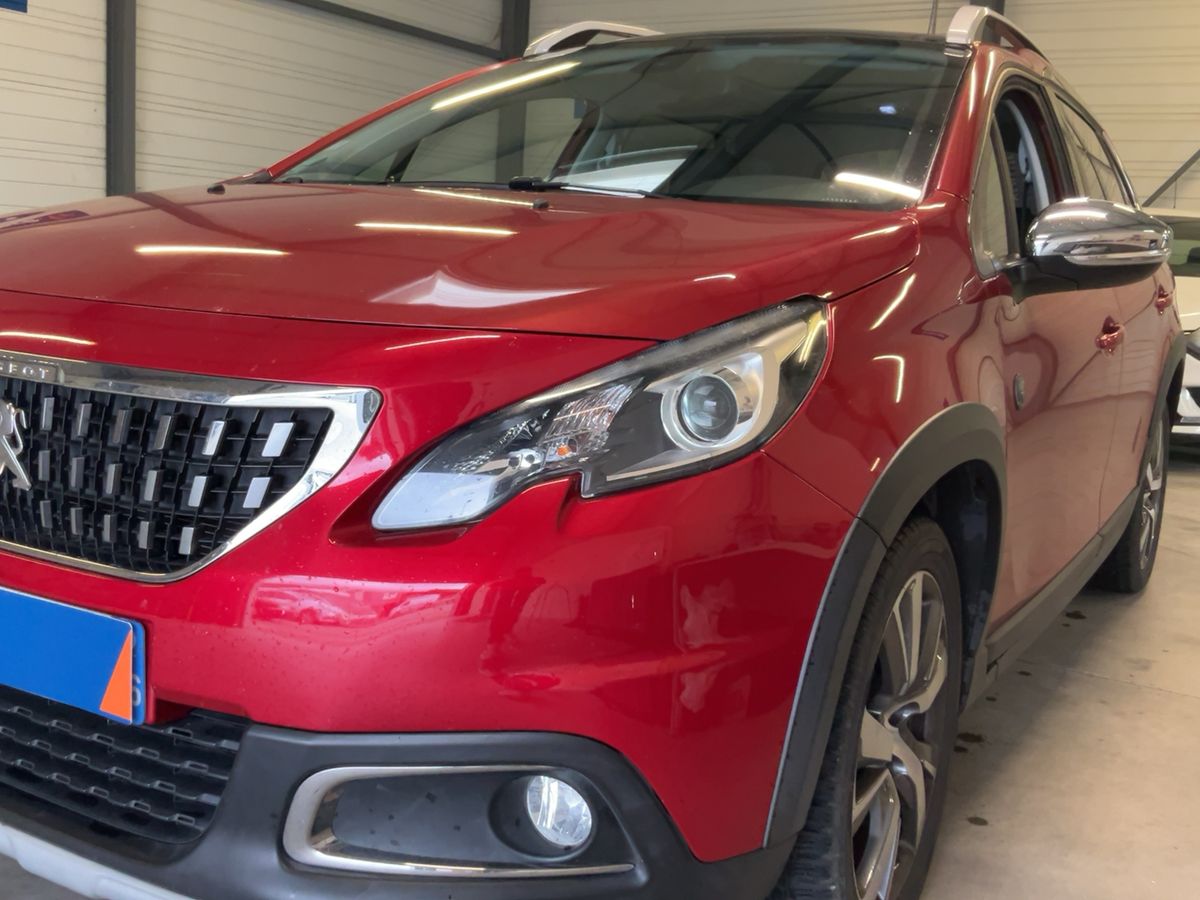 Peugeot 2008 1.2 PureTech Crossway