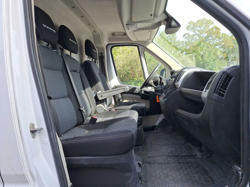 Fiat Ducato 2.3 JTD 130 — zdjęcie 10