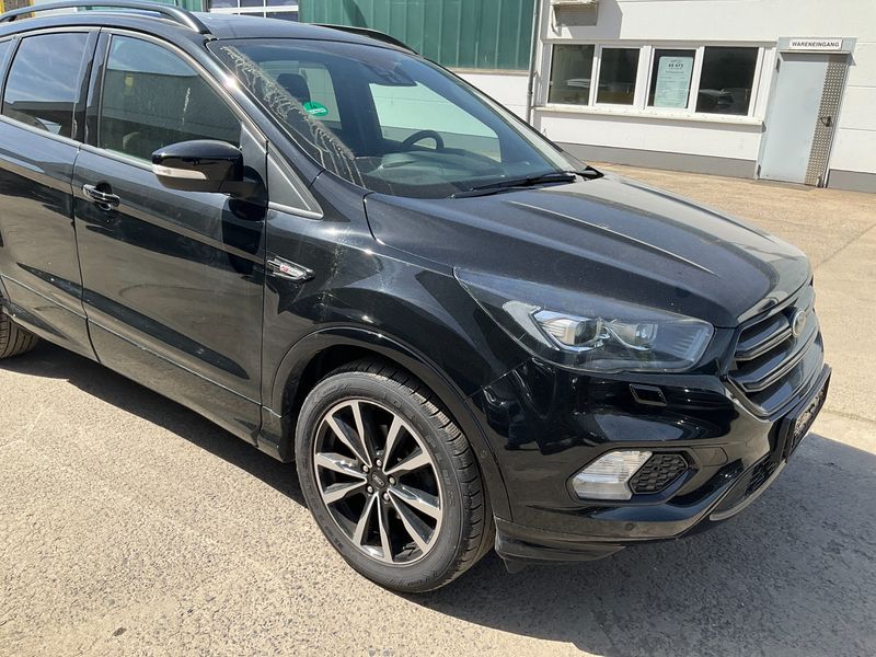 Ford Kuga 1.5 EcoBoost ST-Line — zdjęcie 8