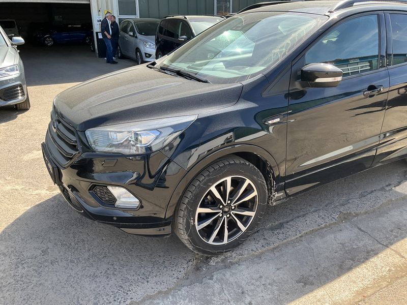 Ford Kuga 1.5 EcoBoost ST-Line — zdjęcie 2