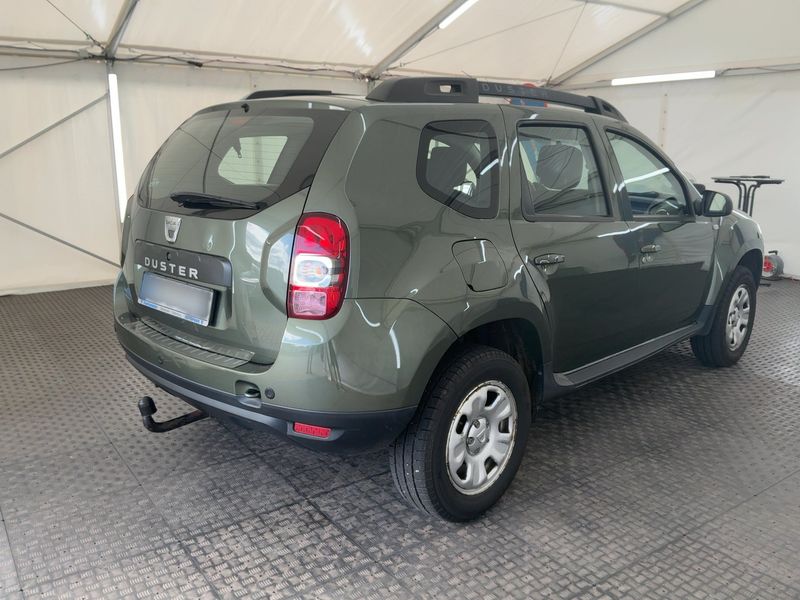 Dacia Duster 1.6 Laureate 4x2 — zdjęcie 6