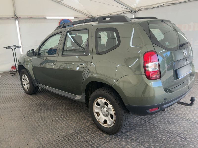 Dacia Duster 1.6 Laureate 4x2 — zdjęcie 3