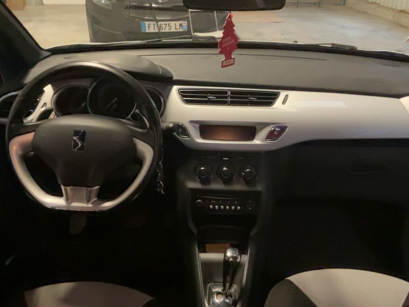 Citroen DS3 1.4 VTi Chic — zdjęcie 12
