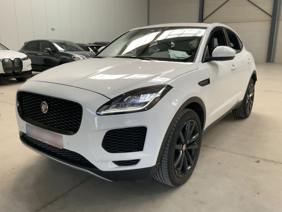 Jaguar E-Pace 2020 — photo 1