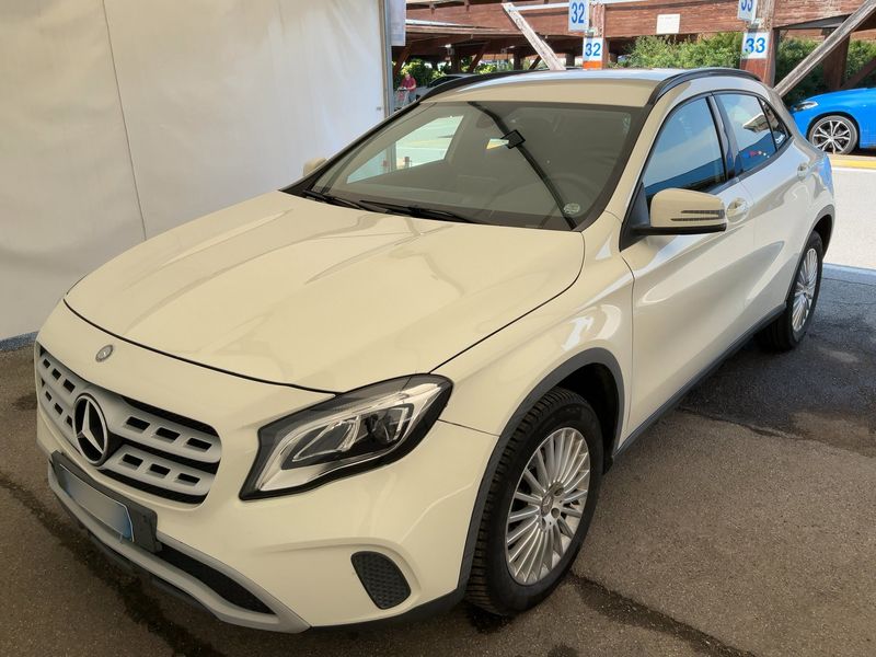 Mercedes-Benz GLA-Klasse