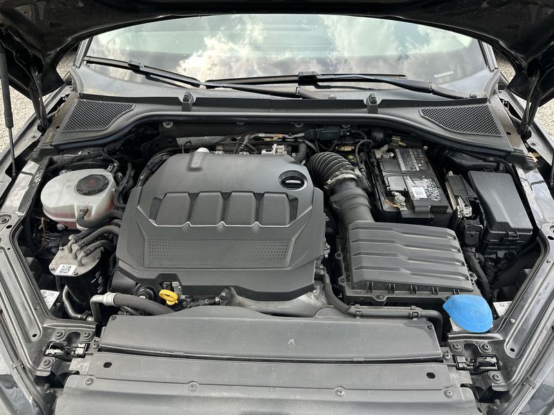 Skoda Octavia 2.0 TDI Executive — zdjęcie 8