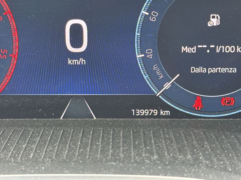 Skoda Octavia 2.0 TDI Executive — zdjęcie 12