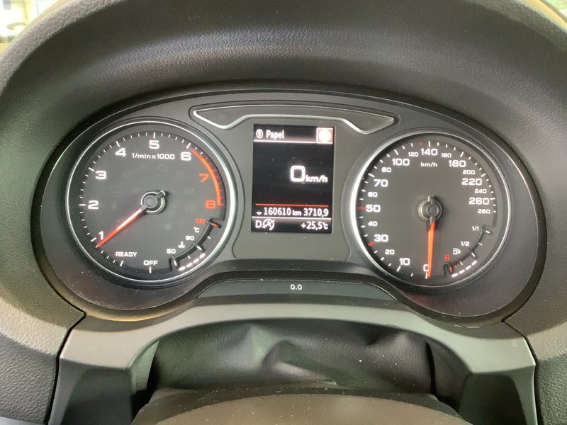 Audi A3 Limousine 2.0 TFSI quattro Sport — zdjęcie 13