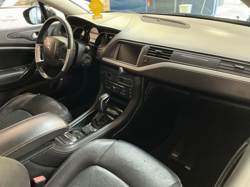 Citroen C5 3.0 V6 HDi BiTurbo Exclusive Plus — zdjęcie 3