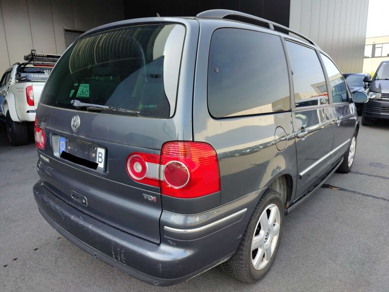 Volkswagen Sharan 1.9 TDI Comfortline — zdjęcie 5