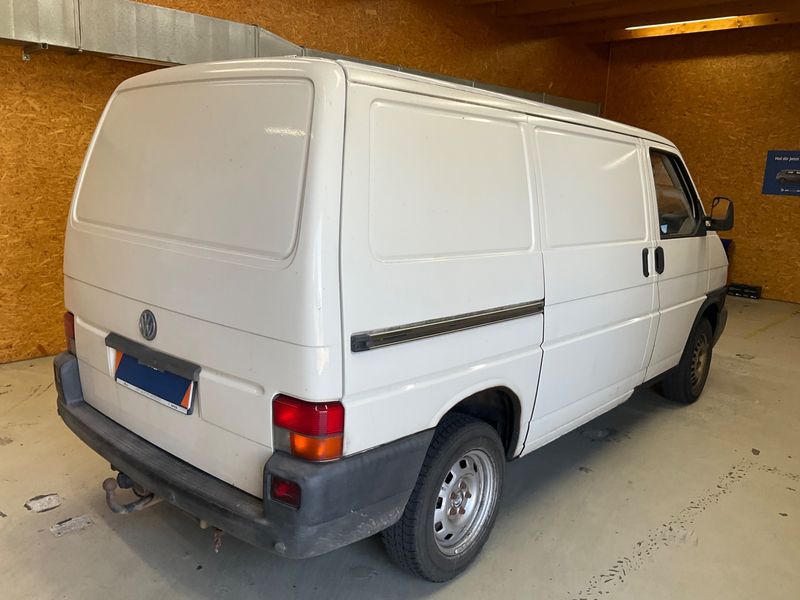Volkswagen T4 Transporter 1.9 Turbodiesel Economy Kasten — zdjęcie 2