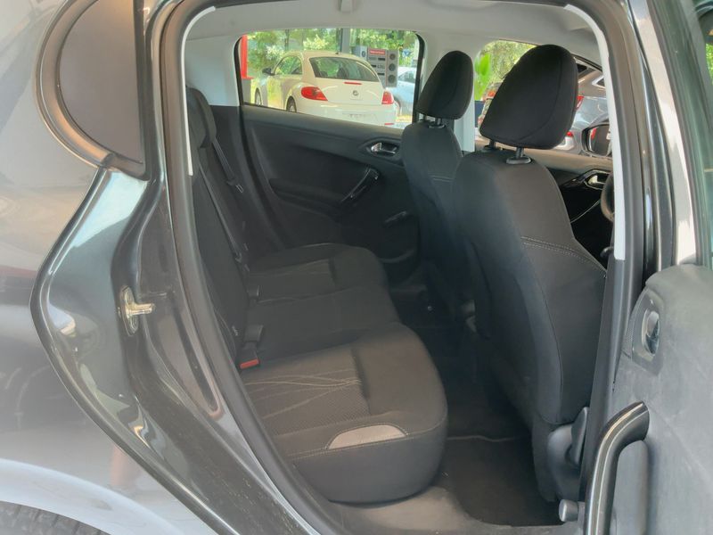 Peugeot 208 1.4 HDi Active 2014 – снимка 19