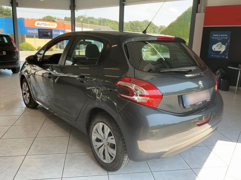 Peugeot 208 1.4 HDi Active 2014 – снимка 6