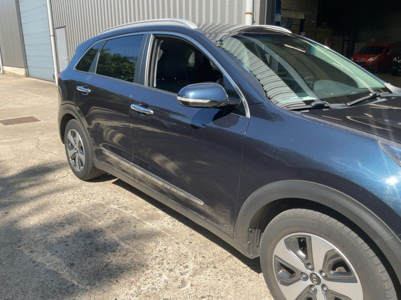 Kia Niro 1.6 Plug-in Hybrid Platin — zdjęcie 8