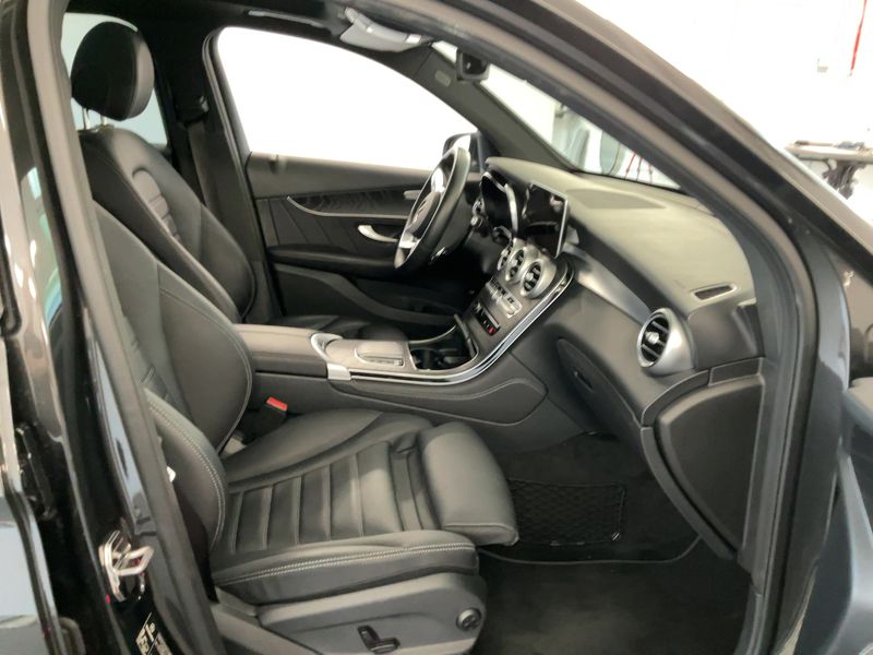 Mercedes-Benz GLC-Klasse GLC 200 Mild-Hybrid 4Matic AMG Line — zdjęcie 11