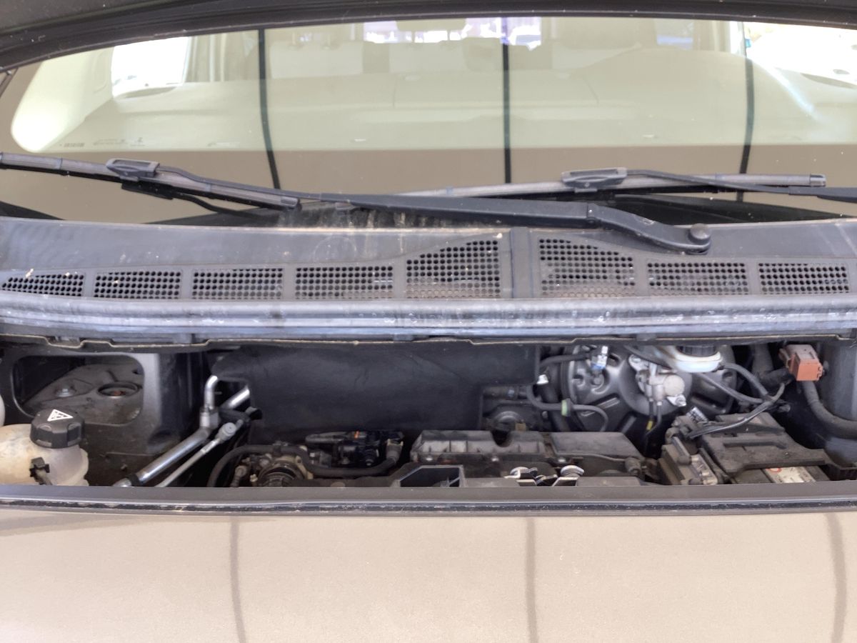 Opel Vivaro 2020 — photo 24
