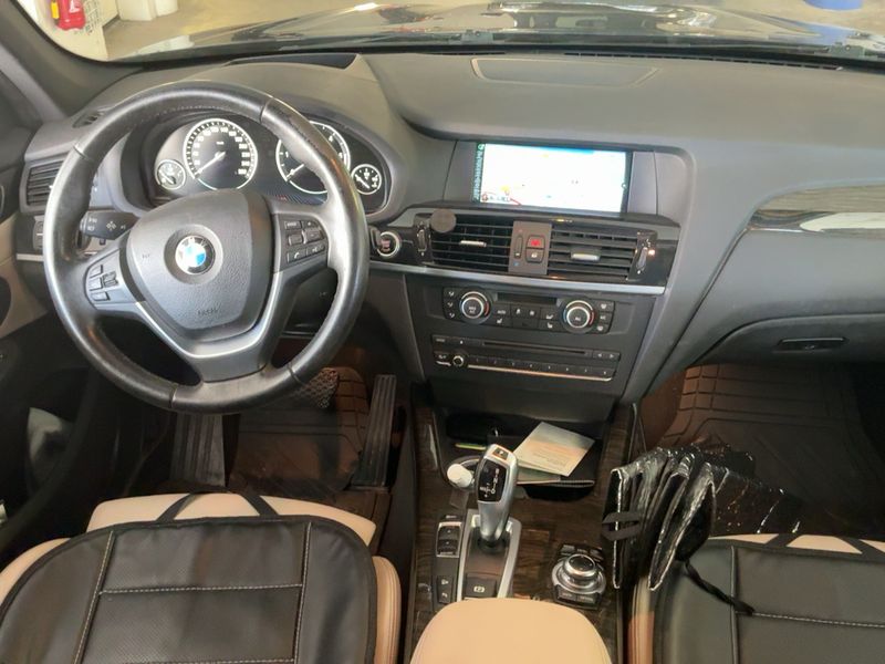 BMW X3 xDrive 30d — zdjęcie 12