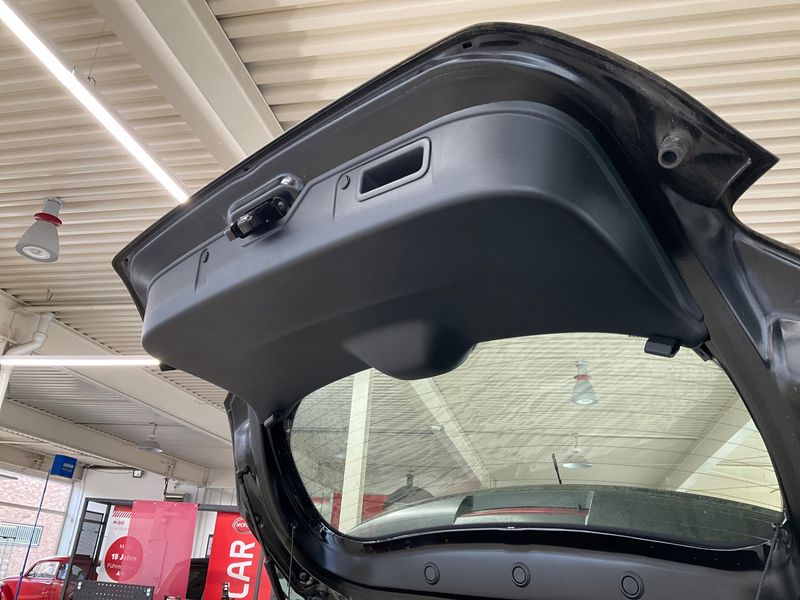 Nissan Micra 1.0 IG N-WAY 2019 – снимка 31