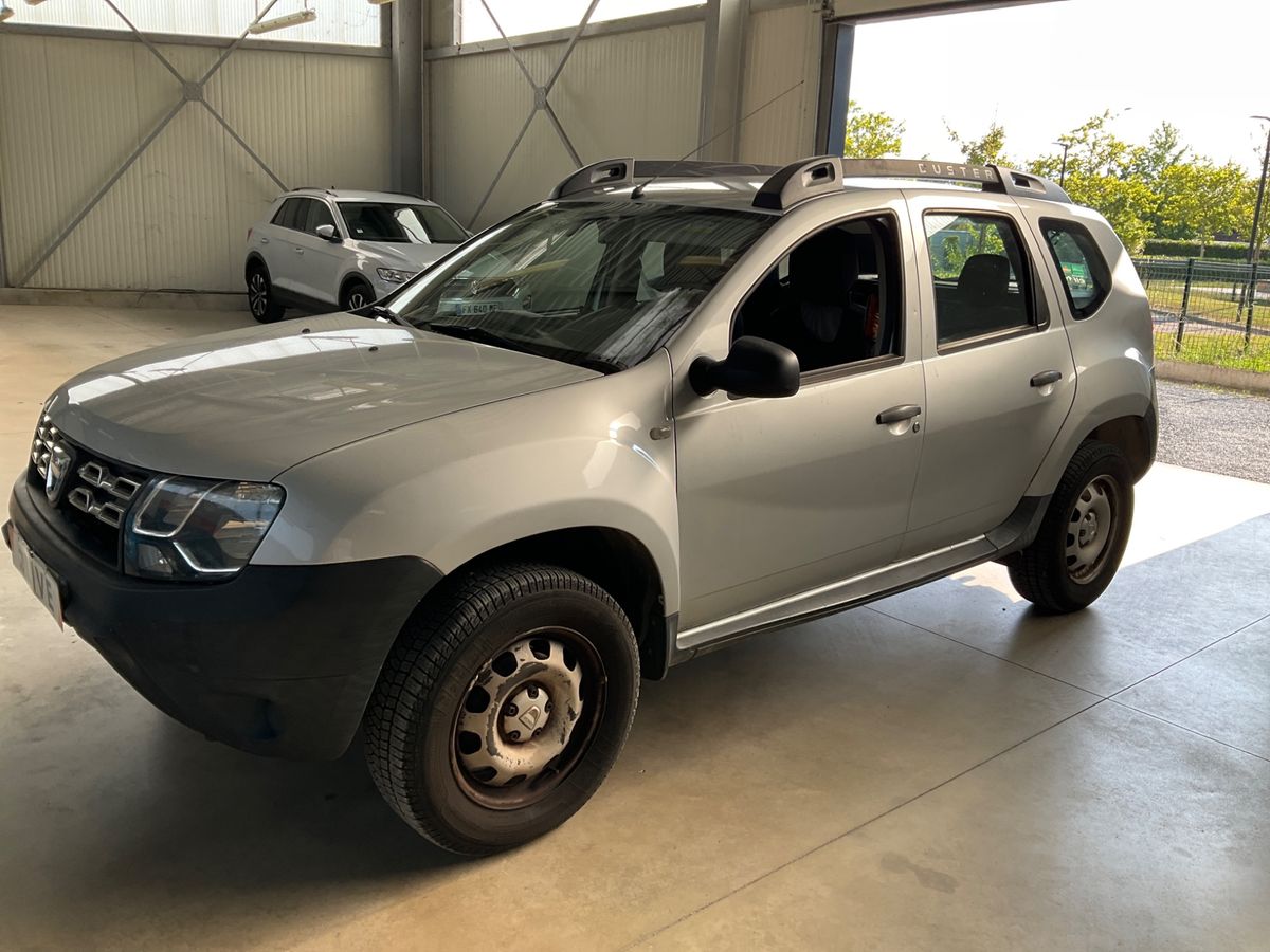 Dacia Duster 2014 — photo 1