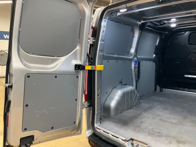 Ford Transit Custom 2.0 TDCi 300 L1 Trend 2023 – снимка 23