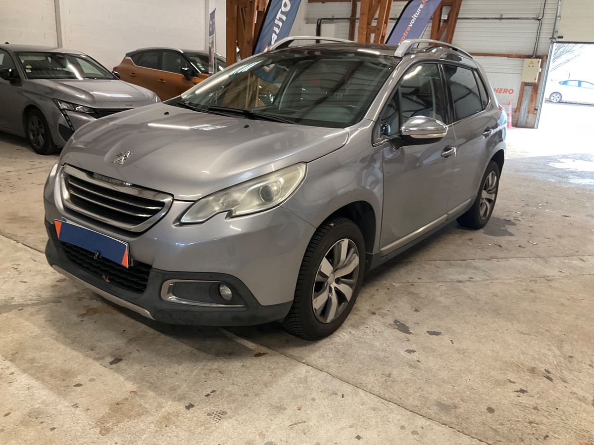 Peugeot 2008 1.2 VTi Allure
