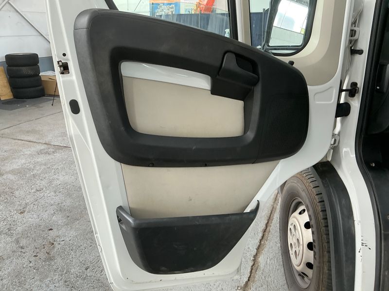 Citroen Jumper 2.2 Blue-HDi 35 L4 Heavy 2019 – снимка 31