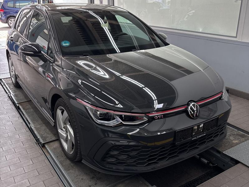 Volkswagen Golf VIII 2.0 TSI GTI — zdjęcie 13