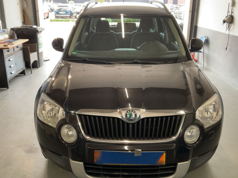 Skoda Yeti 1.2 TSI Ambition — zdjęcie 9