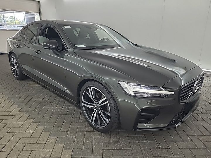 Volvo S60 2.0 B3 Mild-Hybrid R-Design — zdjęcie 4