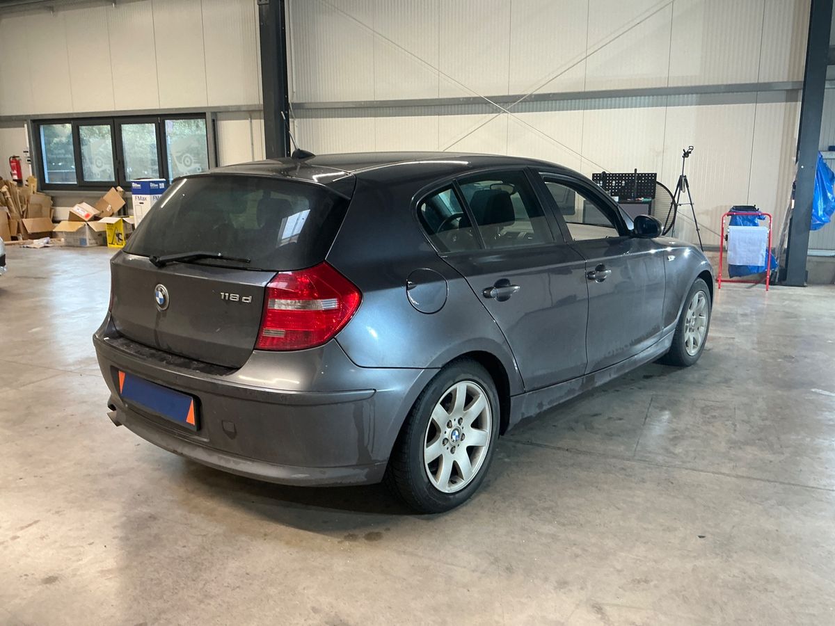 BMW 1er 118d