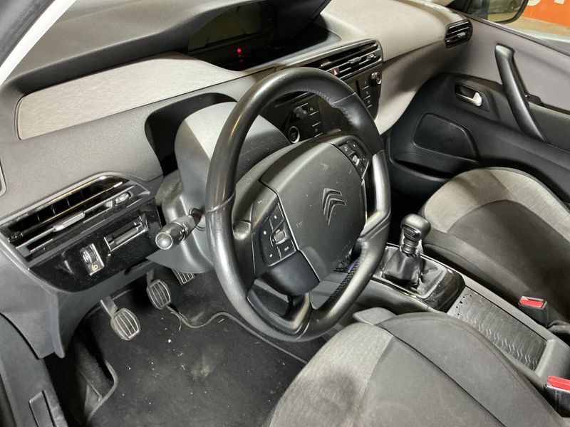 Citroen C4 Grand Picasso 1.2 e-THP Feel 2019 – снимка 27