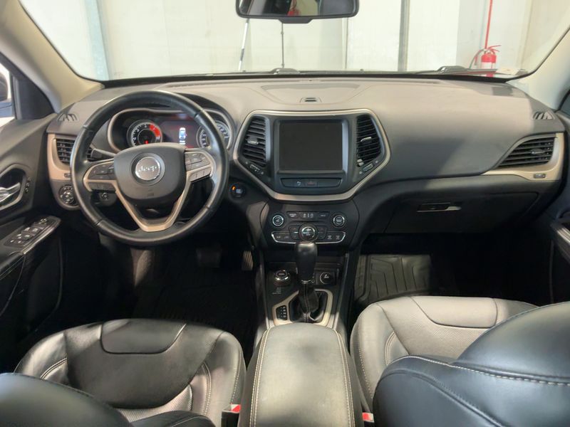 Jeep Cherokee 2.2 M-Jet Limited 4WD — zdjęcie 12