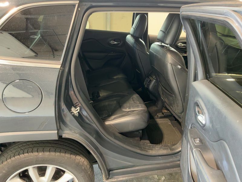 Jeep Cherokee 2.2 M-Jet Limited 4WD — zdjęcie 14