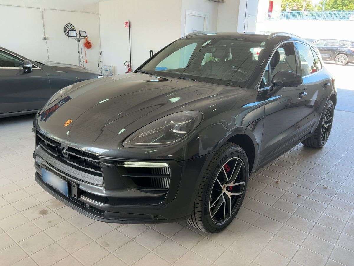 Porsche Macan 2022