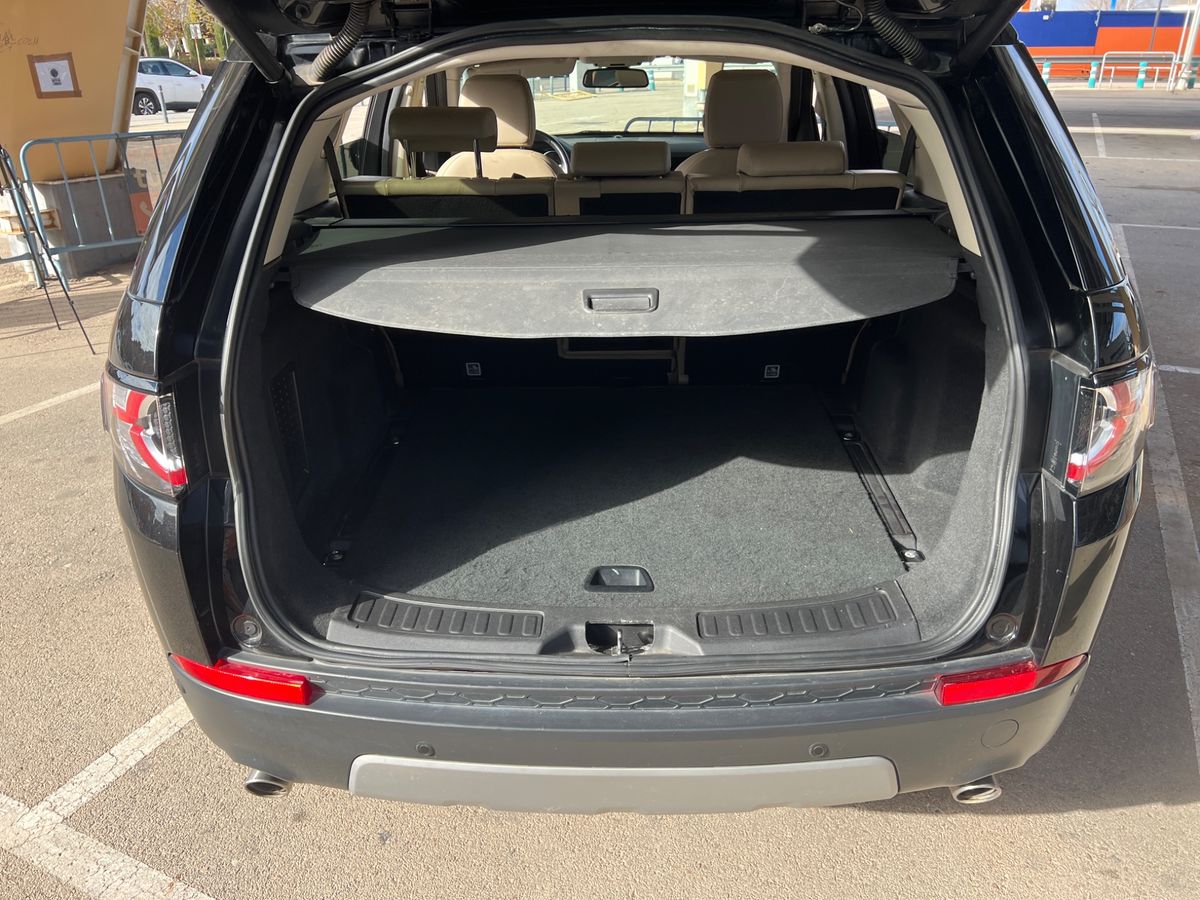 Land Rover 2018 — photo 16