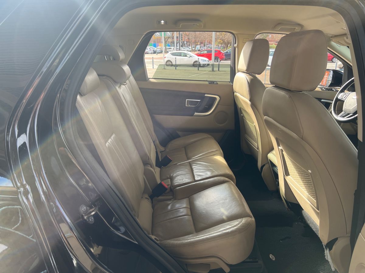 Land Rover 2018 — photo 20