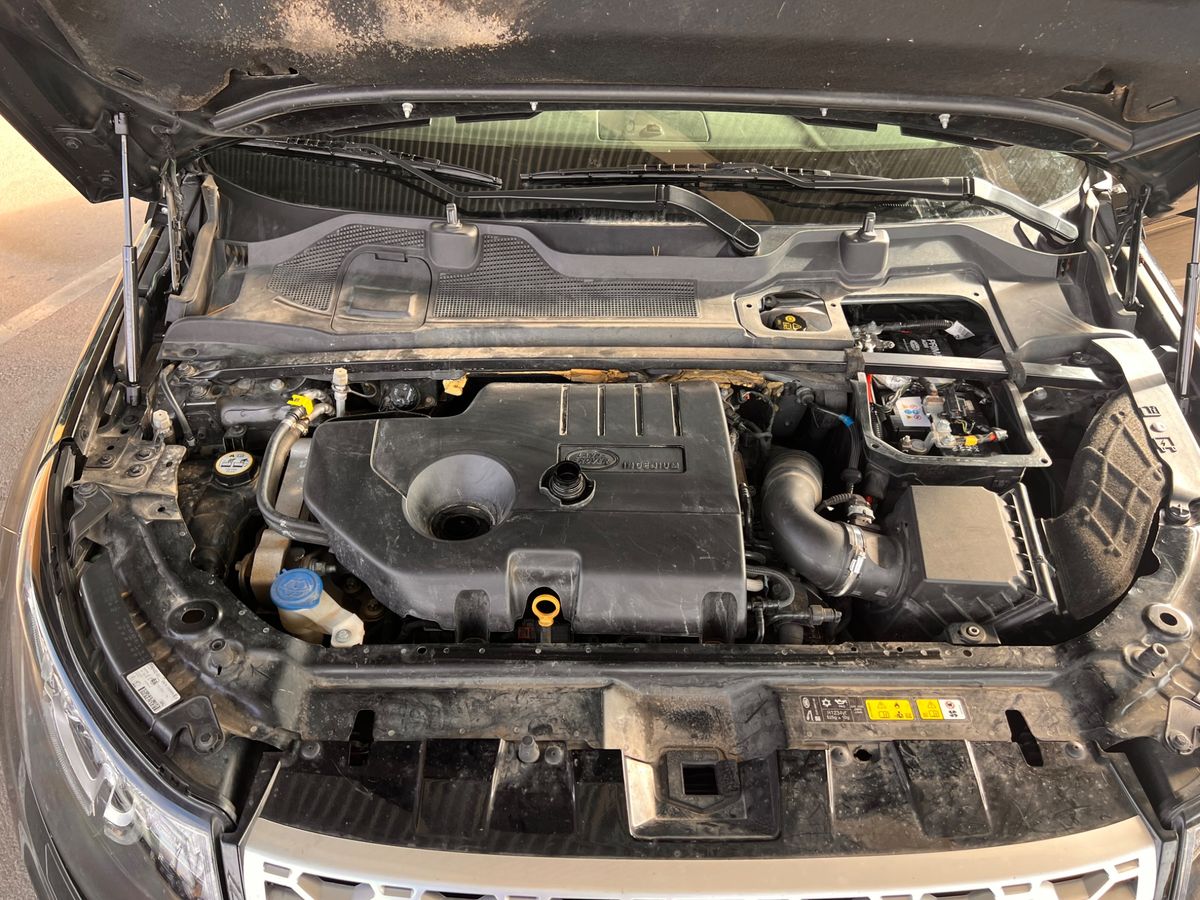 Land Rover 2018 — photo 34