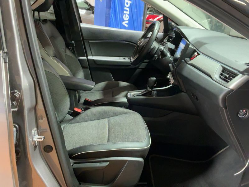 Renault Captur 1.3 TCe Intens — zdjęcie 11