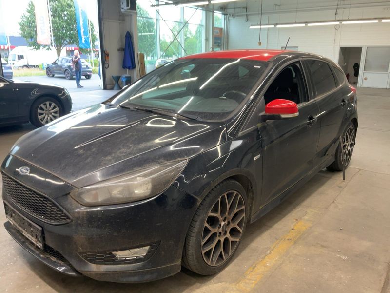 Ford Focus 1.0 EcoBoost ST-Line 2018 – снимка 1