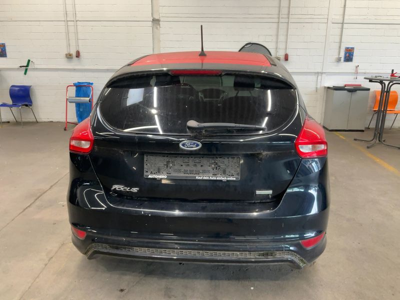 Ford Focus 1.0 EcoBoost ST-Line 2018 – снимка 7
