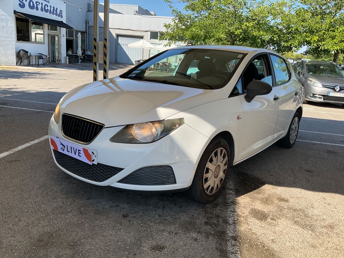 Seat Ibiza 2010 — photo 1