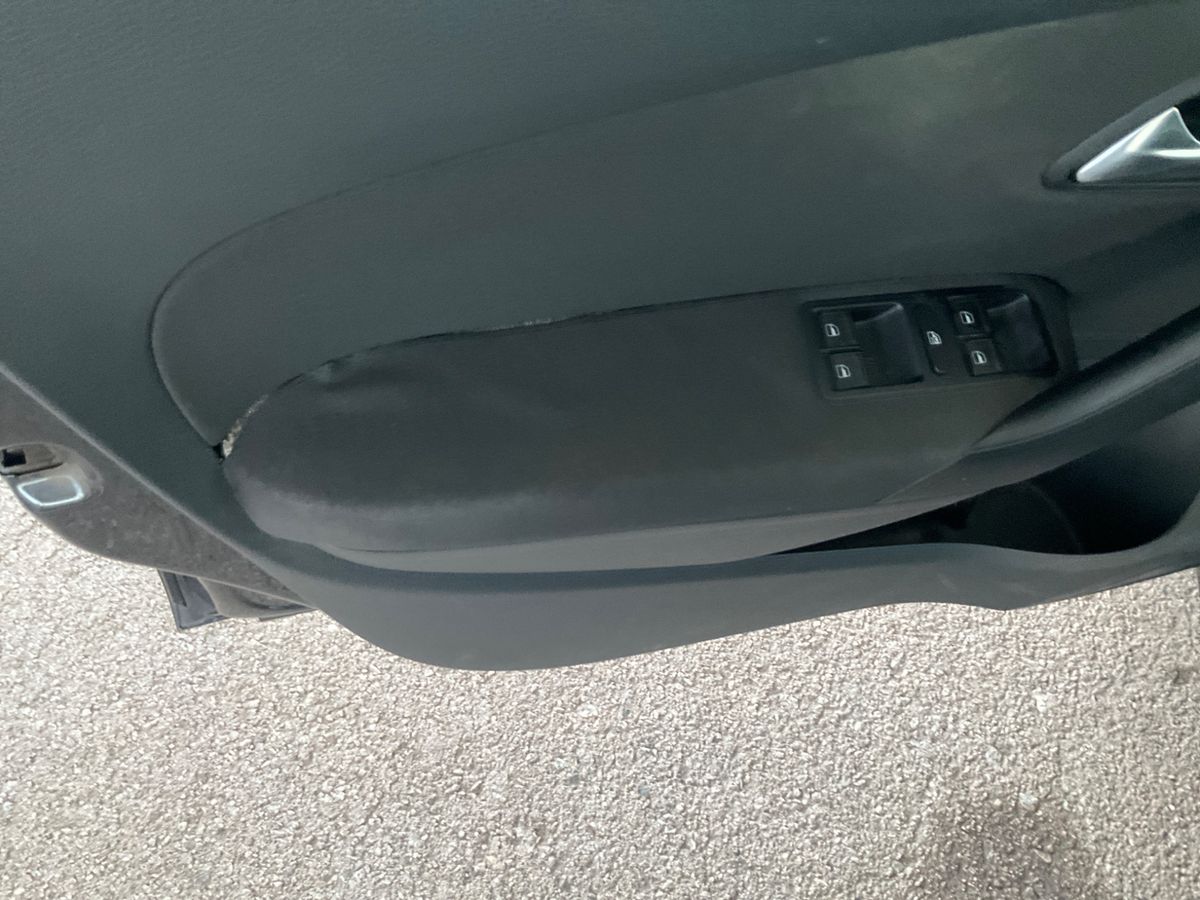 Volkswagen Polo 2014 — photo 26