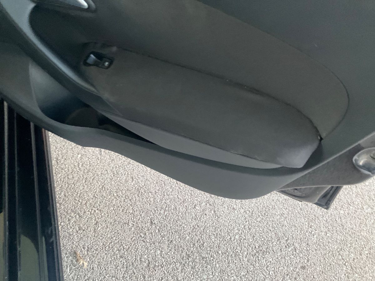 Volkswagen Polo 2014 — photo 27