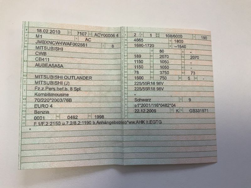 Mitsubishi Outlander 2.0 MIVEC Invite 2WD — zdjęcie 15