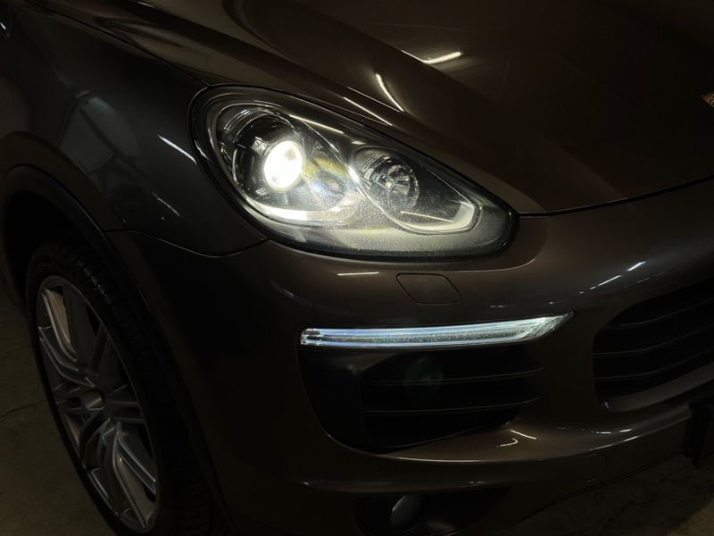 Porsche Cayenne S — zdjęcie 17