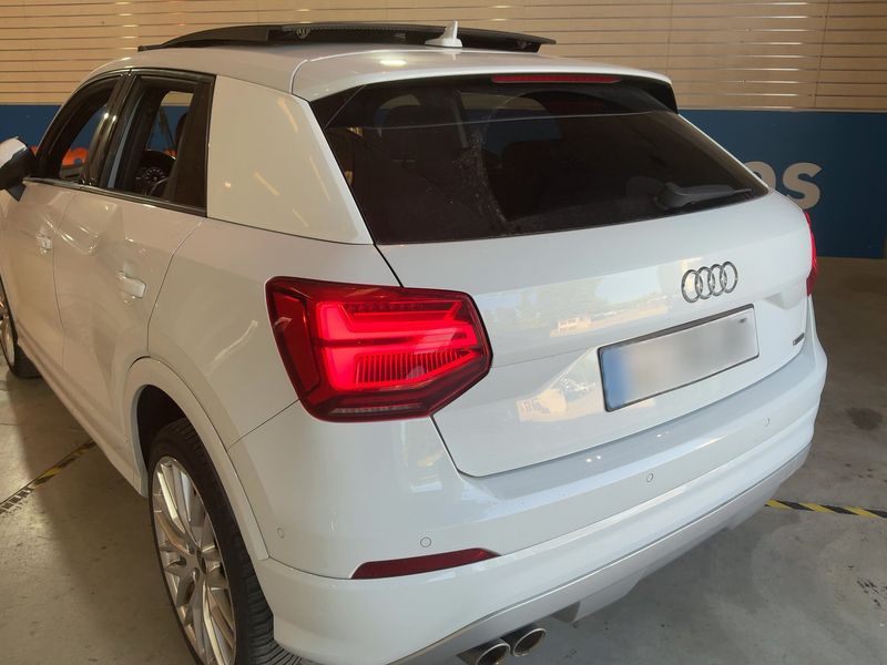 Audi Q2 2.0 TDI quattro Design — zdjęcie 3