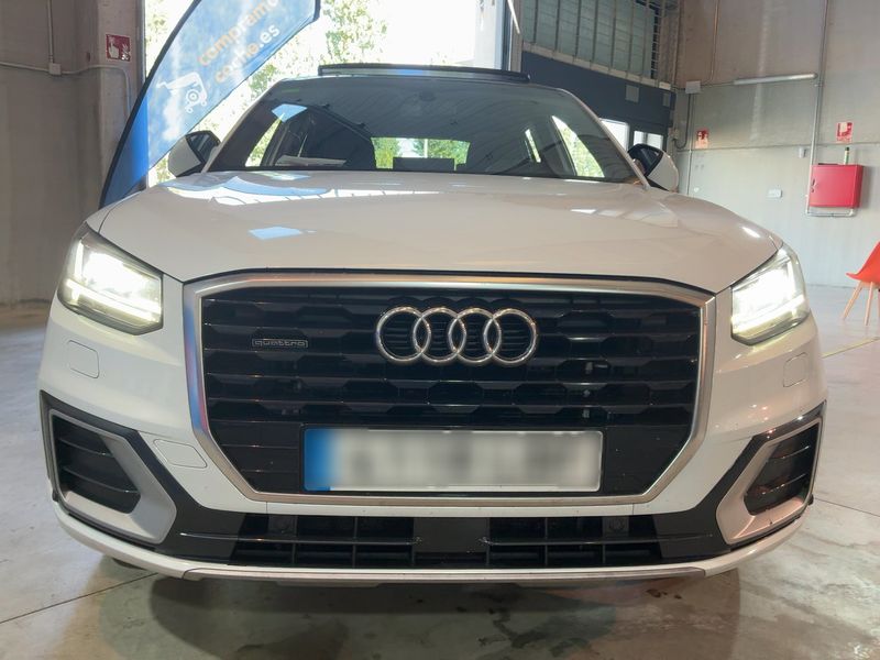 Audi Q2 2.0 TDI quattro Design — zdjęcie 9
