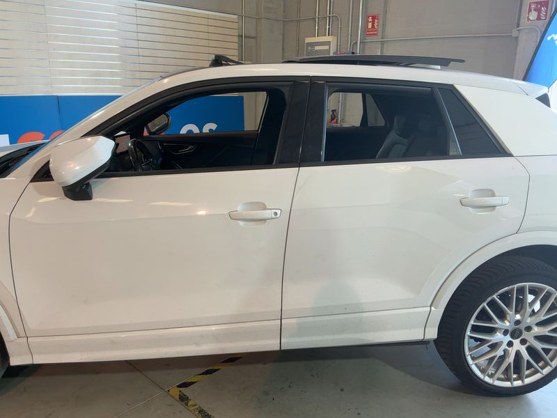 Audi Q2 2.0 TDI quattro Design — zdjęcie 4